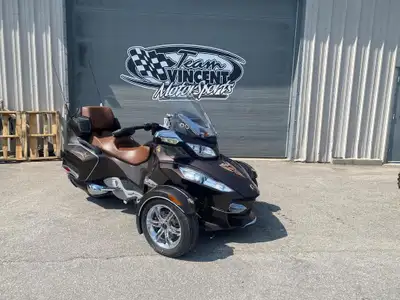 2012 Can-Am Spyder RT Limited SE5 Team Vincent Motorsports 2012 Canam Spyder RT Limited SE5 47328 km...