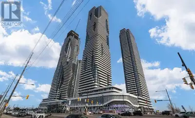Welcome to this beautiful condo unit ! Experience the perfect blend of modern design and urban conve...