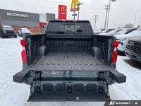Leather Seats, Heated & Ventilated Seats, Adaptive Cruise Control, Wireless Charging, Head-Up Displa... (image 8)