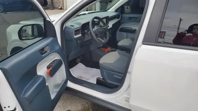 2022 Ford Maverick XLT-AWD-BACK UP CAMERA-BLUETOOTH-CARPLAY in Cars & Trucks in Leamington - Image 9