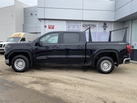 ONE OWNER, DEALER MAINTAINED, 7 Color Screen, Apple Carplay/Android Auto, Trailering Equipment, Heat... (image 1)