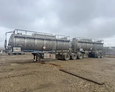 2012 TREMCAR TC407 64,000 LITRE SUPER B TANK TRAILER - TREMCAR 32 FT ALUMINUM TRI AXLE LEAD TRAILER-...
