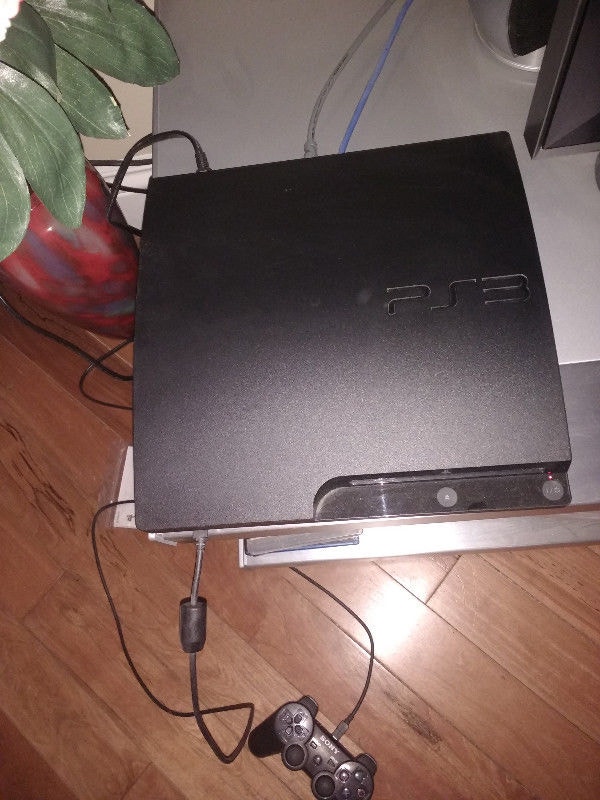 PlayStation PS3 320GB with 14 games 2 controllers 10 EACH GAME Sony