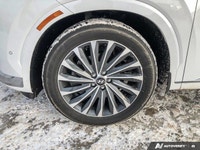 NAVY/WARM GREY, PREMIUM NAPPA LEATHER SEATING SURFACES, HYPER WHITE, Wireless Phone Connectivity, Wh... (image 9)