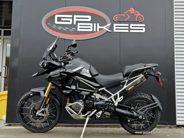 2024 Triumph Tiger 1200 Rally Pro in Street, Cruisers & Choppers in Oshawa / Durham Region - Image 6