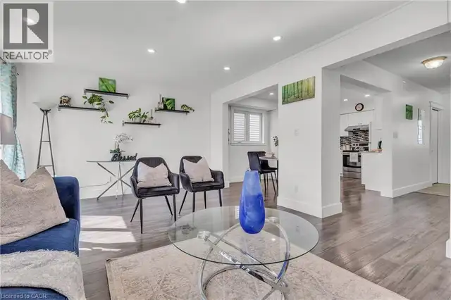425 ERINBROOK Drive Kitchener, Ontario in Houses for Sale in Kitchener / Waterloo - Image 11