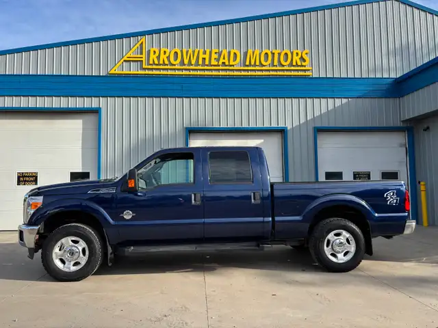 2012 Ford F250 XLT 6.7 Diesel *80,000KM*