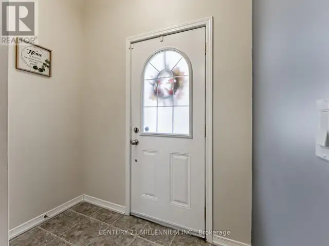 111 CEDAR LAKE CRESCENT Brampton (Bram West), Ontario in Condos for Sale in Mississauga / Peel Region - Image 5