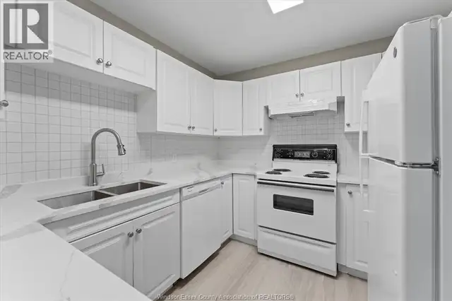 44 ROBSON Unit# 303 Leamington, Ontario in Long Term Rentals in Leamington - Image 15