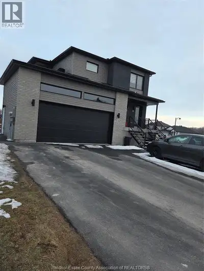 Welcome to Unit 3 at 90 Rutile Street — a beautifully built 2025 second-floor unit offering 1,298 sq...