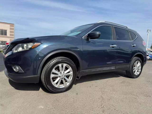 2016 NISSAN Rogue SV dans Autos et camions  à Laval/Rive Nord - Image 4