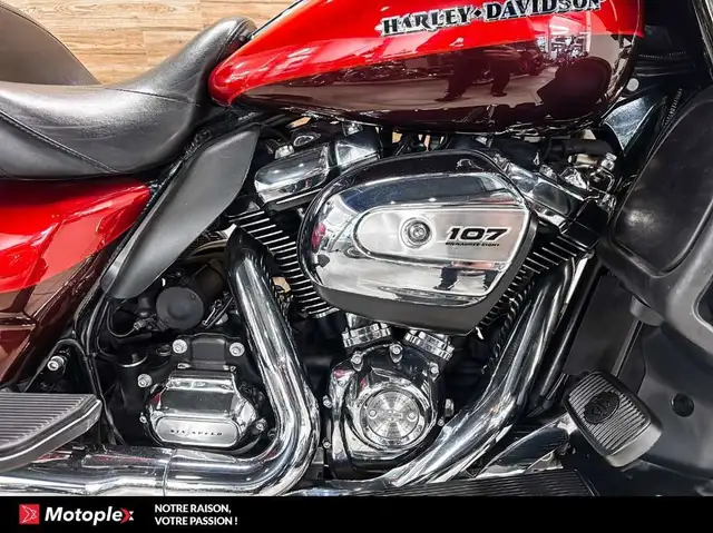 2018 HARLEY DAVIDSON FLHTK ELECTRA GLIDE LIMITED in Street, Cruisers & Choppers in Laval / North Shore - Image 6