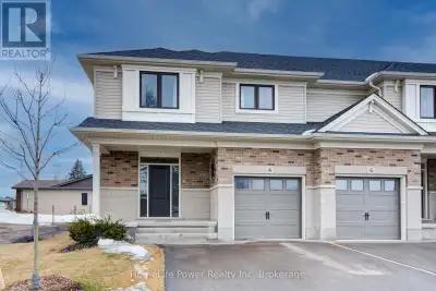 Presenting Stunning Bright Spacious 4 Braun Ave, Previously Being Used as MODEL HOME By BUILDER! Bui...