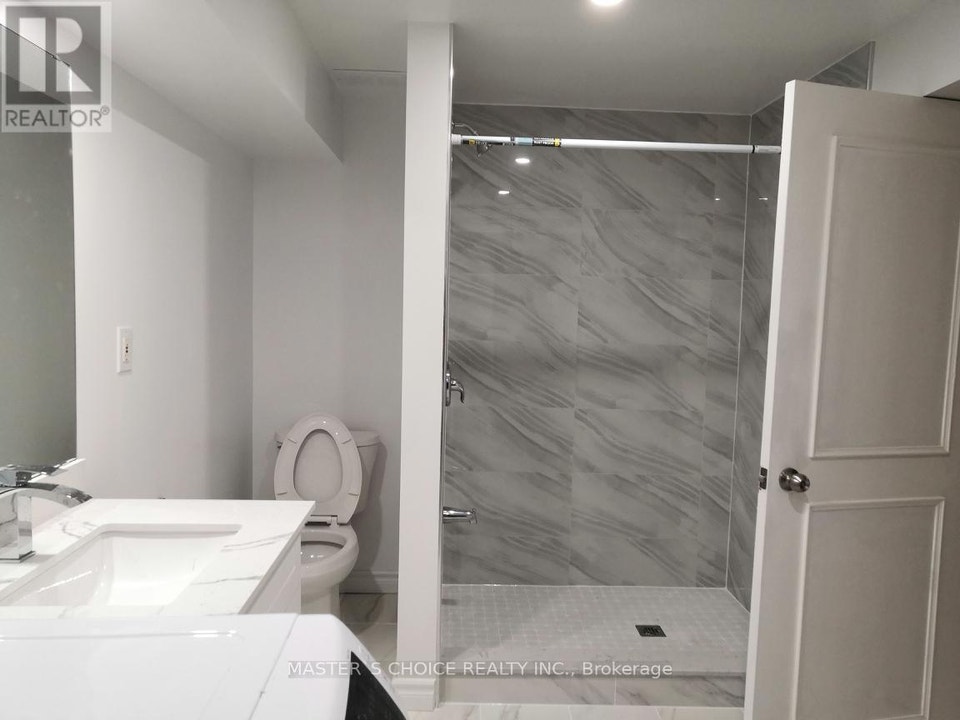 48 CHERRY HILLS ROAD Vaughan (Glen Shields), Ontario 4