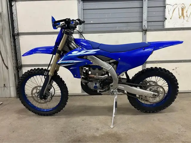 2025 YAMAHA YZ250FX-BLUE! in Dirt Bikes & Motocross in Edmonton - Image 3