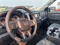 Aluminum Wheels, Remote Keyless Entry, Fog Lamps, Rear Camera, Cruise Control! SALES HOTLINE sales@c... (image 8)