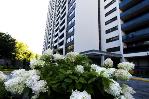 One of the most sought after neighbourhoods! 55 Wynford spacious 1 & 2 Bedroom suites with gorgeous...