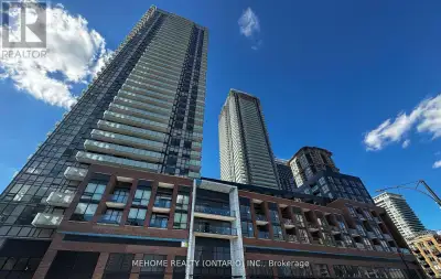 3906 - 430 SQUARE ONE DRIVE Mississauga (City Centre), Ontario