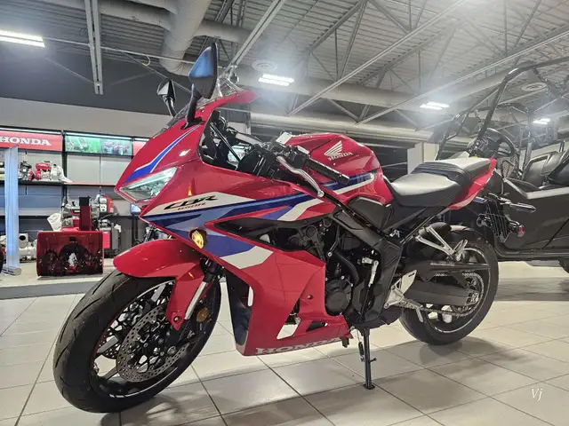 2026 Honda CBR650R ABS in Street, Cruisers & Choppers in Grande Prairie - Image 6