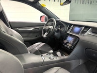 Experience luxury and performance like never before with the 2023 Infiniti QX55 Luxe. Powered by a r... (image 6)