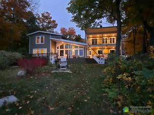Maison St Michel | Maisons à vendre dans Québec | Petites annonces de Kijiji