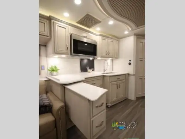 2023 Newmar Kountry Star 4037 Diesel Pusher 360 h.p. in RVs & Motorhomes in Moncton - Image 34