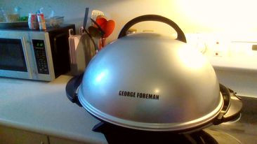 George Foreman Indoor/Outdoor Electric Grill, 15-Serving, black in Microwaves & Cookers in Woodstock