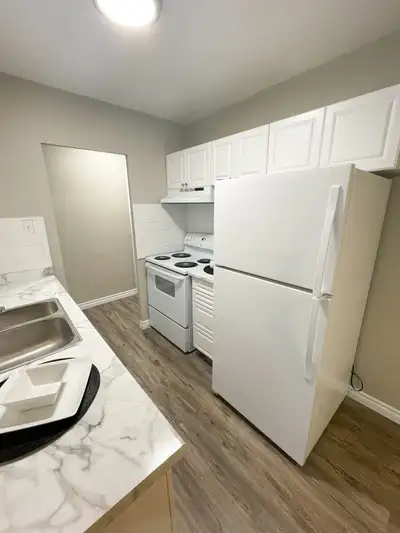 1 Bedroom Suite in Stratford - All inclusive, View more