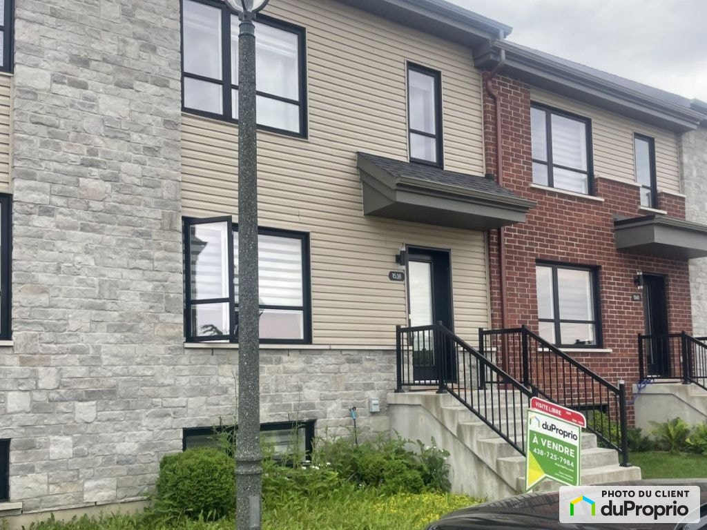 $499,999 - Townhouse for sale in St-Rémi — photo 2