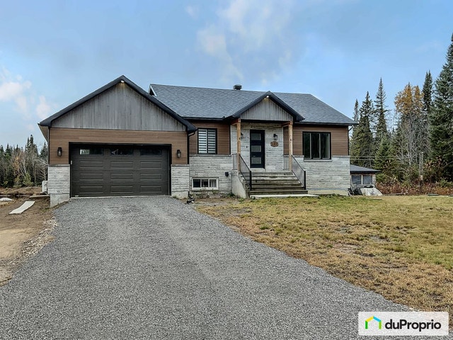 $599,999 - Bungalow for sale in Lantier — photo 2