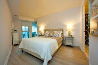 Newly designed, smoke-free, contemporary living awaits at BEACHHILL Apartments; perfectly located in... (image 8)