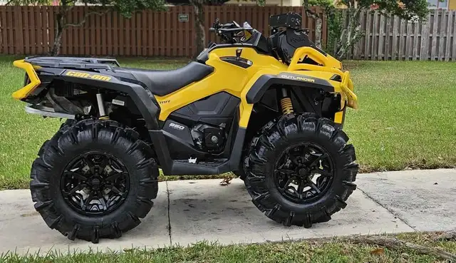 2021 CAN-AM OUTLANDER XMR 850 850CC-BLACK & YELLOW in ATVs in Edmonton - Image 6
