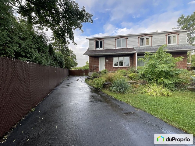 $586,000 - Semi-detached for sale in Ste-Rose — photo 1