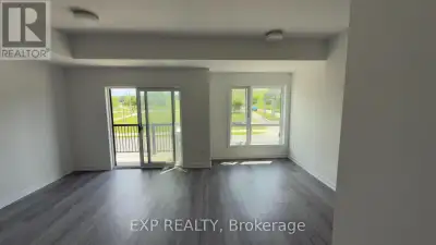 L20 - 40 PALACE STREET N Kitchener, Ontario