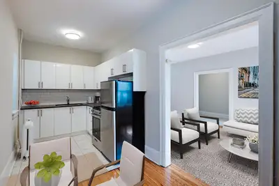 Large Bachelor Apartment for Rent - 262 Jarvis Street