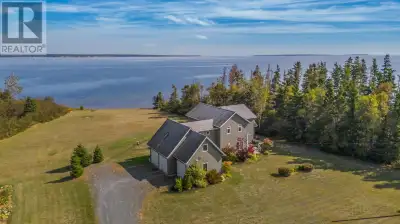 **(VIDEO - be sure to Click on the video link) Your peaceful and private waterfront lifestyle awaits...