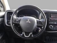 SAFETY INCLUDEDE ACCIDENT FREE SERVICE RECORDS LOCAL ONTARIO CAR Mitsubishi Outlander ES 2.4L AWD ha... (image 8)