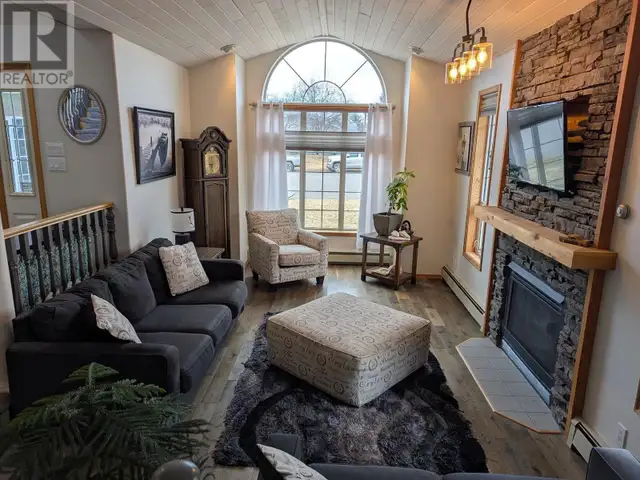 1311 LAGOPUS PLACE Smithers, British Columbia in Houses for Sale in Smithers - Image 9