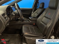 Leather Seats, Navigation, Premium Audio, Power Liftgate, Memory Seats! Ask us how you can add Exten... (image 9)