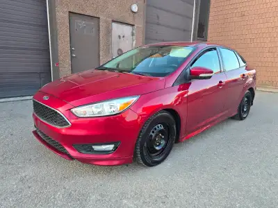 2015 Ford Focus Se Burgundy on black cloth interior Street appearance package 179,000 kms Automatic,...