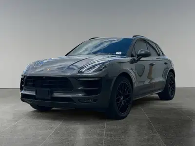 Thanks for viewing our House Of Cars Argyll inventory! AMVIC licensed dealer! 2018 Porsche Macan Eng...