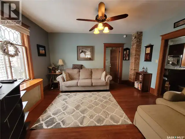 717 Coteau AVENUE Weyburn, Saskatchewan in Houses for Sale in Regina - Image 11