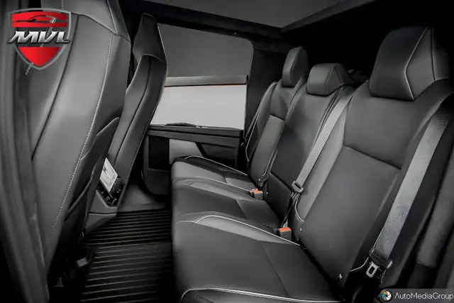 2024 Tesla Cybertruck Cyberbeast Cyberbeast | Full Self-Drivi... in Cars & Trucks in Oakville / Halton Region - Image 19