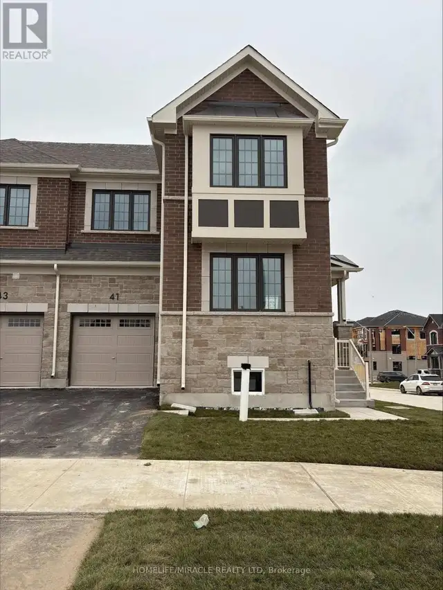 41 LOWER STREET Barrie, Ontario in Long Term Rentals in Oakville / Halton Region - Image 5