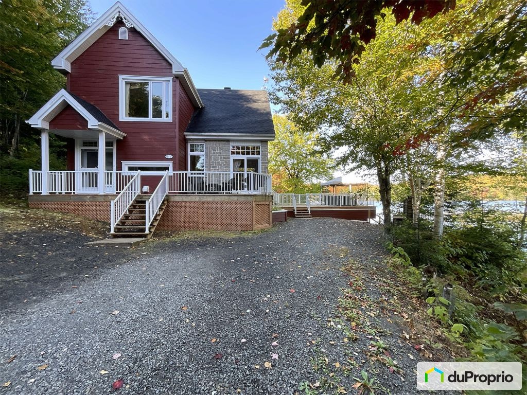 $829,000 - 1 1/2 Storey for sale in Grandes-Piles — photo 1