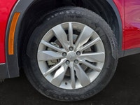 This Mitsubishi Outlander has a powerful Regular Unleaded I-4 2.5 L/152 engine powering this Variabl... (image 6)