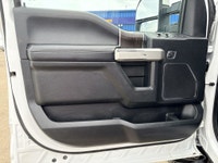 THE PRICE YOU SEE, PLUS GST. GUARANTEED! APPLE CARPLAY/ANDROID AUTO COMPATABLE! 8 FOOT BOX! 6.7 LITE... (image 3)