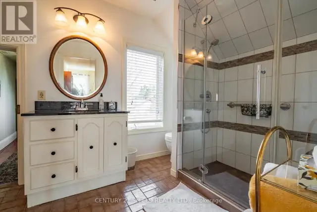 19143 COUNTY RD 2 South Glengarry, Ontario in Houses for Sale in Cornwall - Image 29