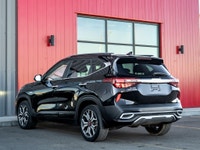 Carget Supercentre is proud to present this 2022 Kia Seltos SX Turbo! EXTERIOR: ONYX INTERIOR: BURGU... (image 7)