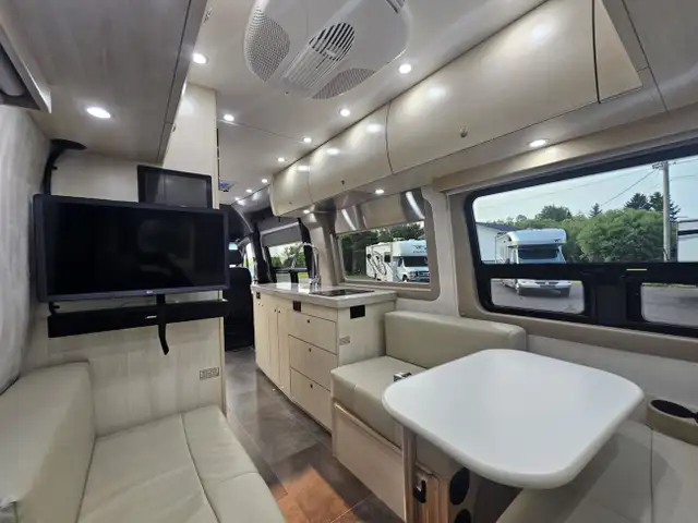 2022 Pleasure Way Pleateau TS in RVs & Motorhomes in Moncton - Image 14